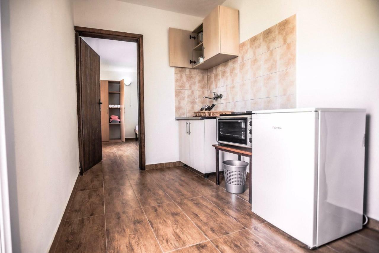 Apartments Ljujic Kruce Bagian luar foto